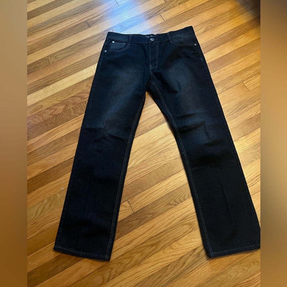 Loose thread jeans